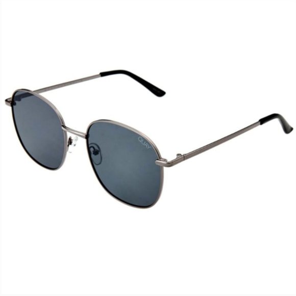QUAY // jezabell gunmetal frame silver mirror lens - Picture 2 of 8